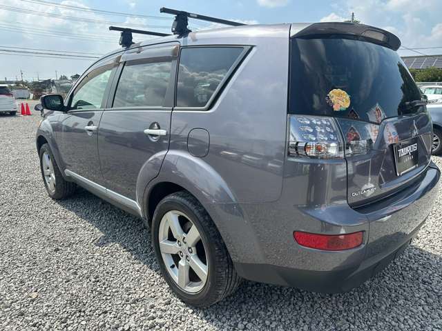 Mitsubishi Outlander 12