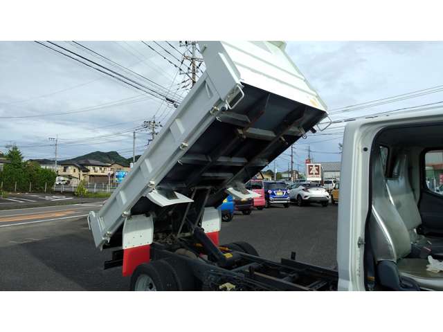 Mitsubishi Fuso Canter 12