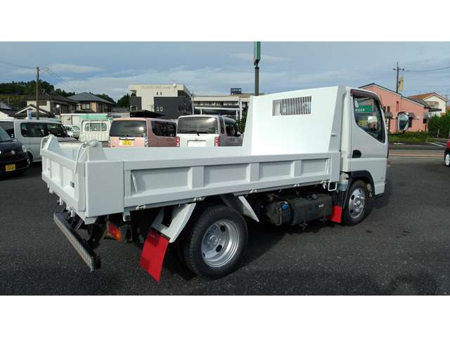 Mitsubishi Fuso Canter 6