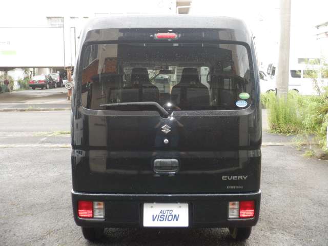 Suzuki Every 8