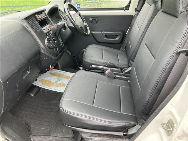 Toyota Light Ace Truck 11