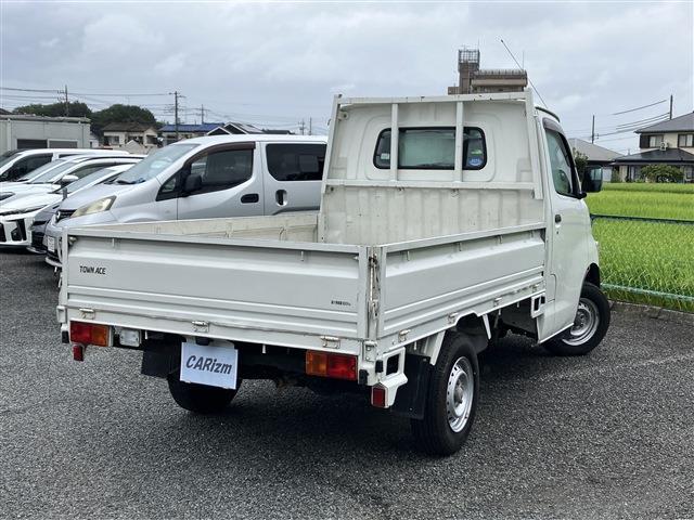 Toyota Light Ace Truck 6