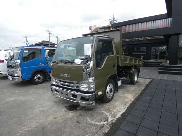 Isuzu Elf 4