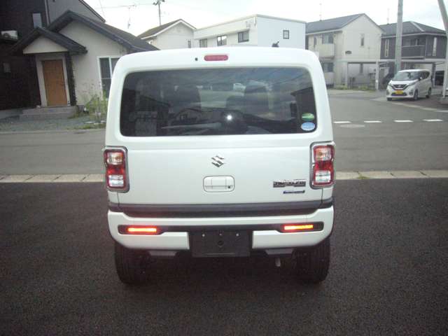 Suzuki Hustler 6