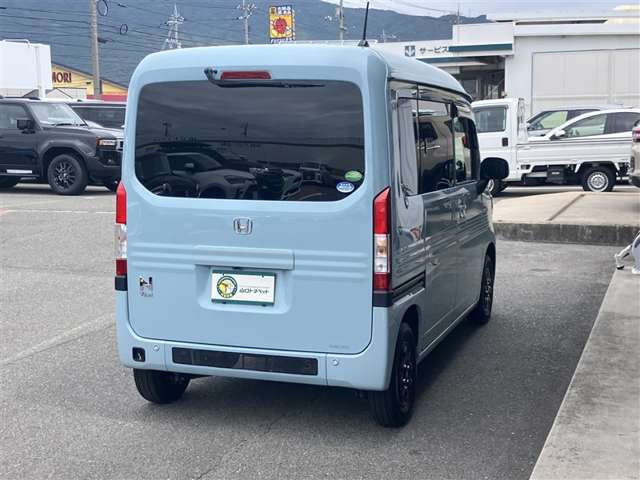Honda N-VAN 9