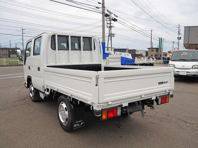 Isuzu Elf 6