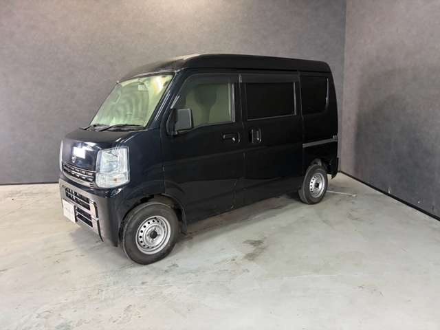 Nissan NV100 Clipper 6