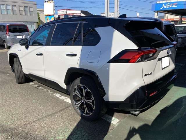 Toyota RAV4 2