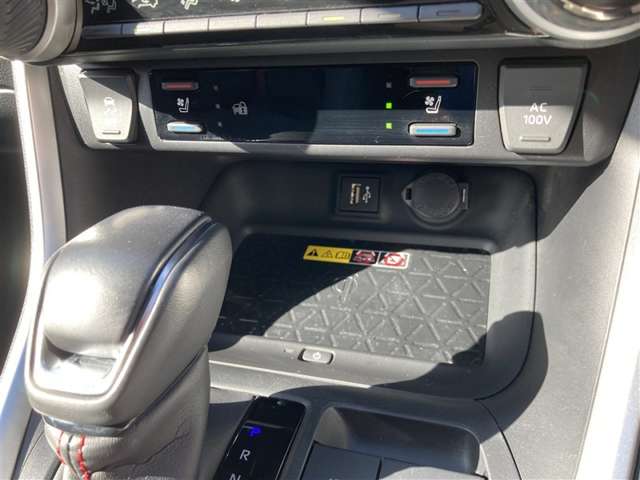 Toyota RAV4 8