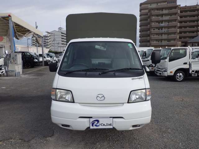 Mazda Bongo Truck 4