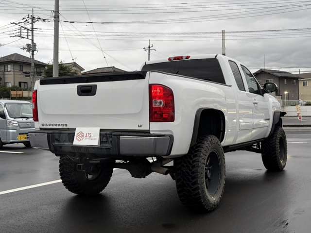 Chevrolet Silverado 7