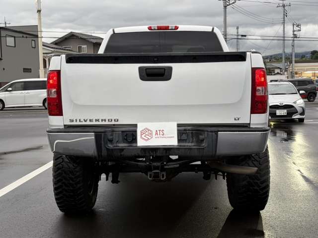 Chevrolet Silverado 8