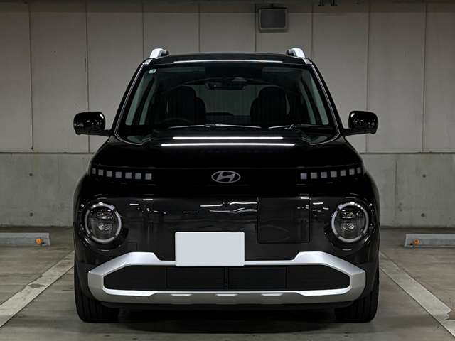 Hyundai インスター 12