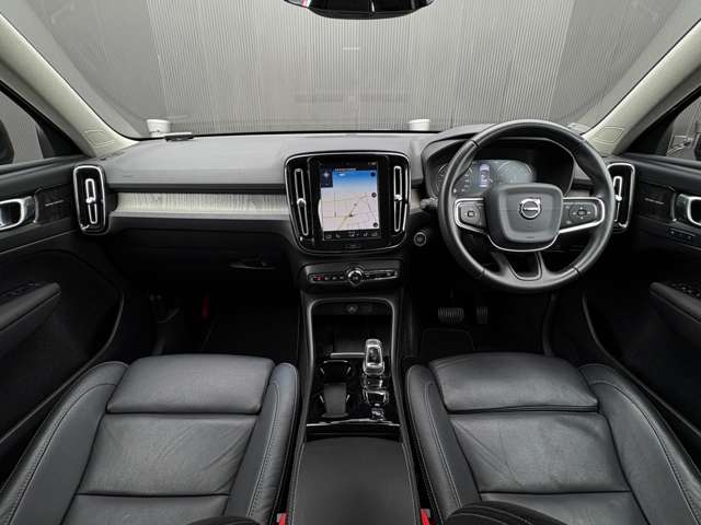 Volvo XC40 5