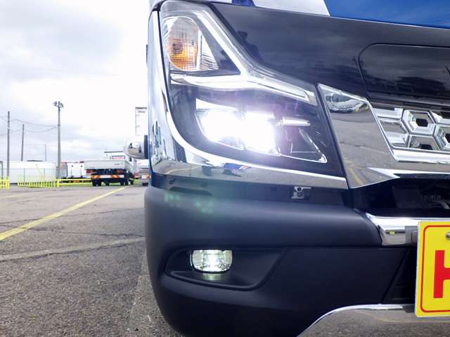 Mitsubishi Fuso Canter 5