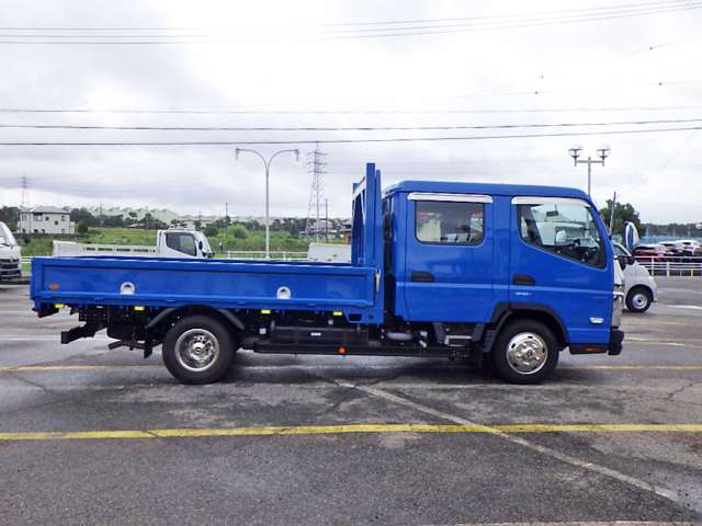 Mitsubishi Fuso Canter 7