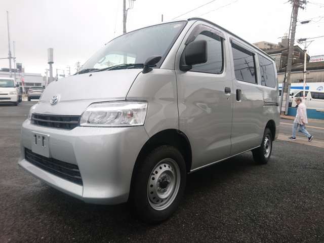 Toyota Town Ace Van 5