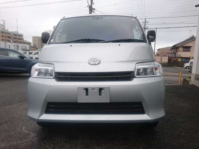 Toyota Town Ace Van 6