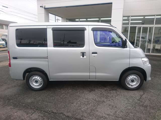 Toyota Town Ace Van 9