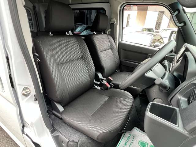 Toyota Pixis Van 9