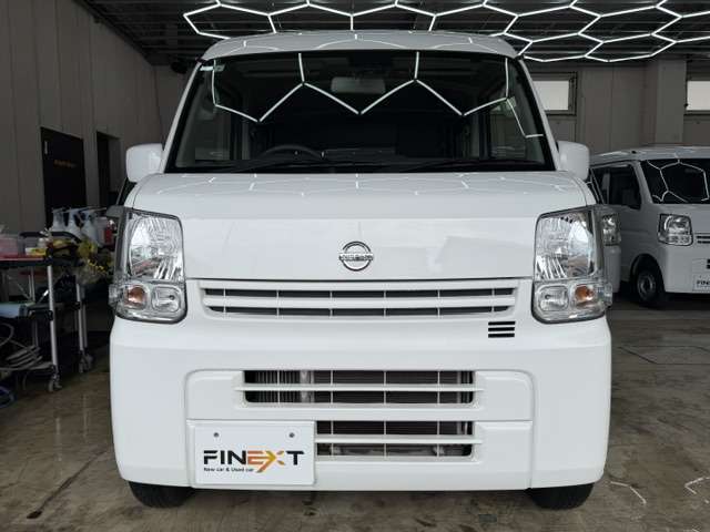 Nissan NV100 Clipper 6