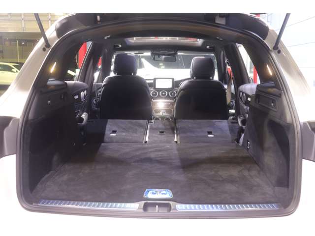 Mercedes-Benz GLC 10