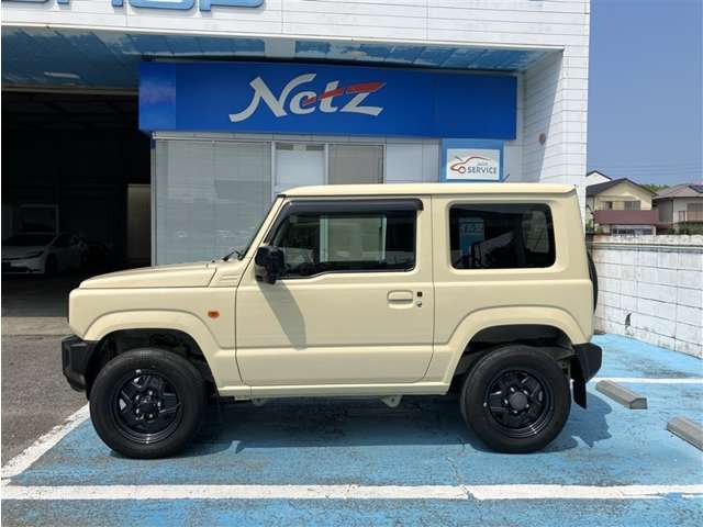 Suzuki Jimny 4