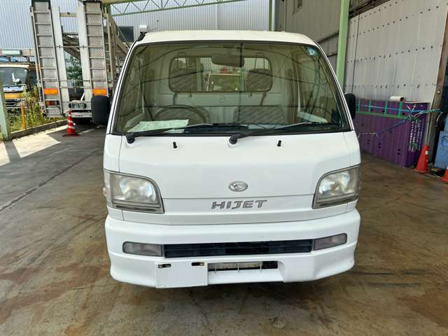 Daihatsu Hijet Truck 2