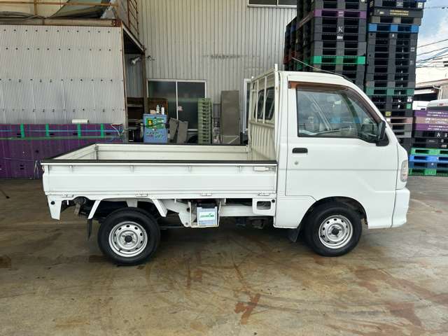 Daihatsu Hijet Truck 8