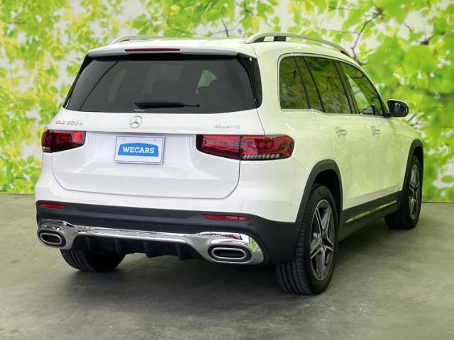 Mercedes-Benz GLB 6