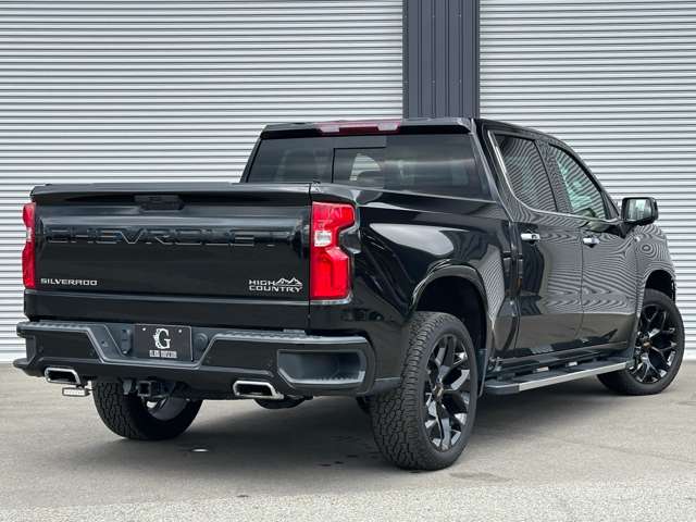 Chevrolet Silverado 7