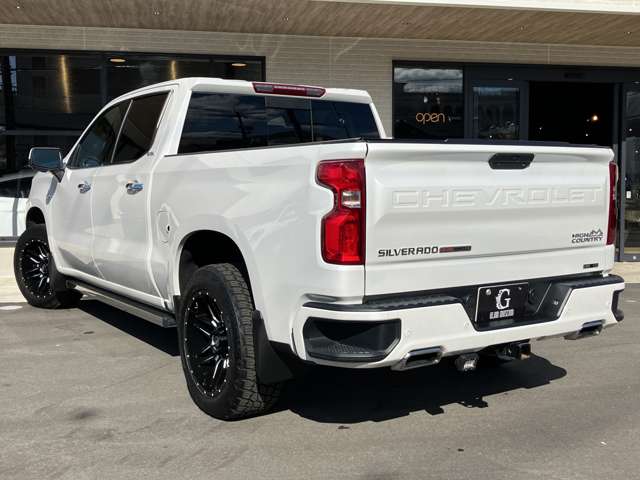 Chevrolet Silverado 5
