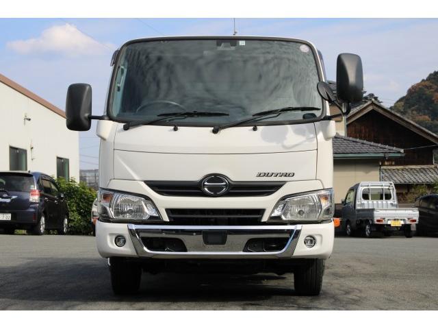 Hino Dutro 2