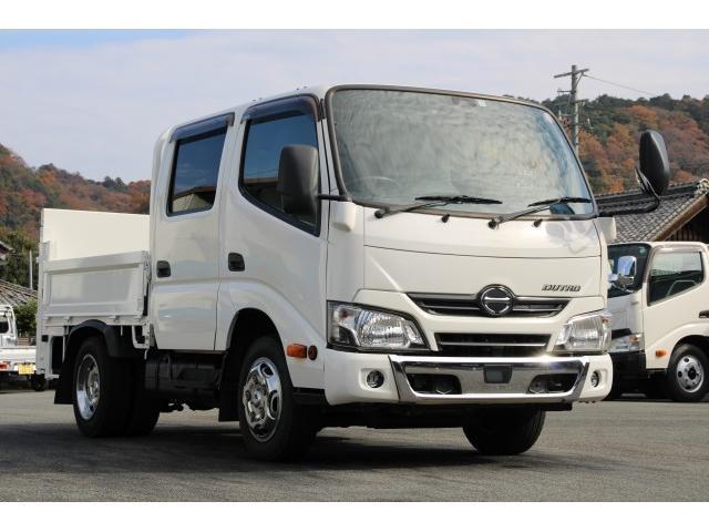 Hino Dutro 3
