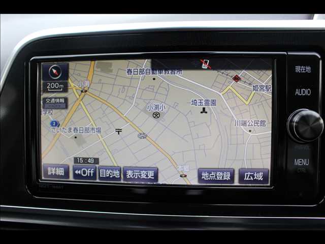 Toyota Sienta 10