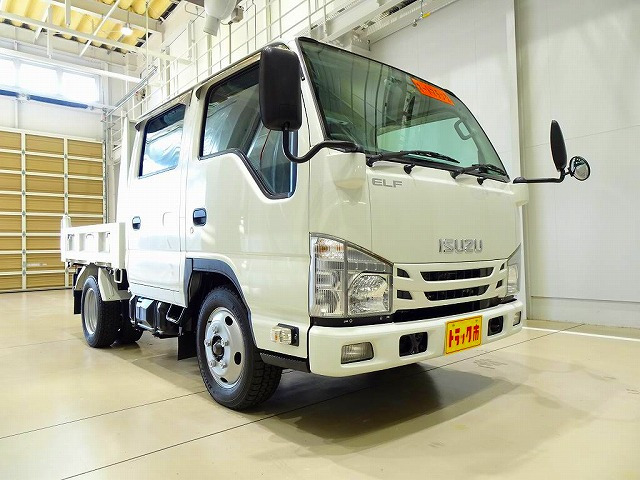 Isuzu Elf 11