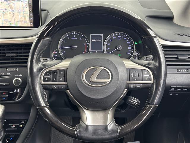 Lexus RX 6