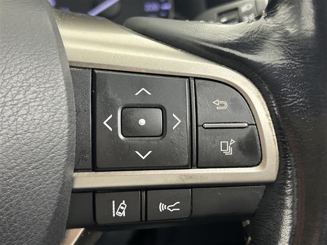 Lexus RX 8