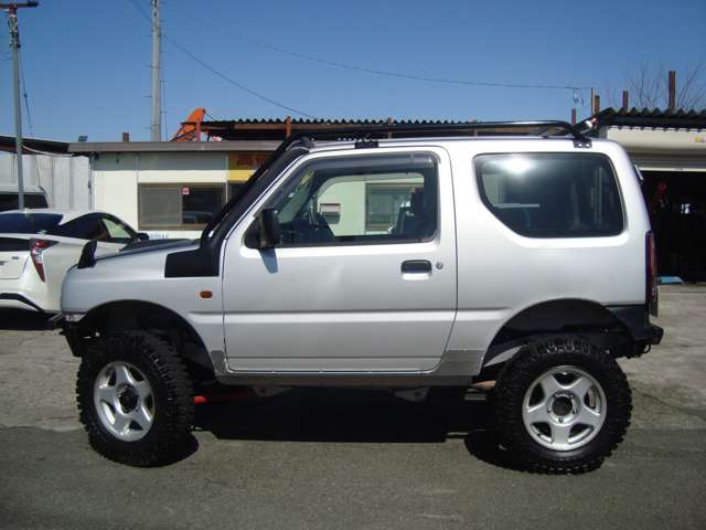 Suzuki Jimny 9