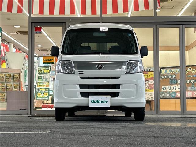 Daihatsu Hijet Deck Van 3