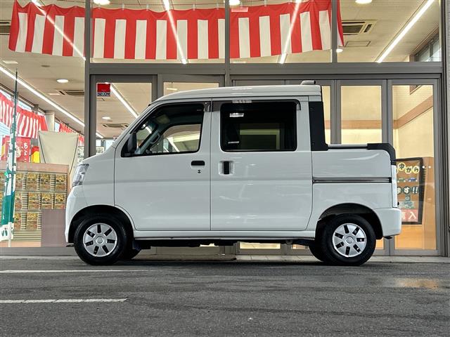 Daihatsu Hijet Deck Van 5
