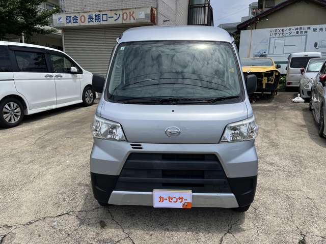 Daihatsu Hijet Cargo 2