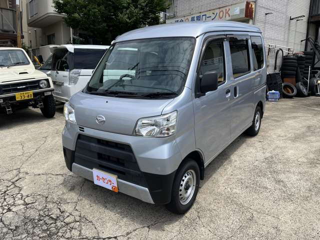 Daihatsu Hijet Cargo 3