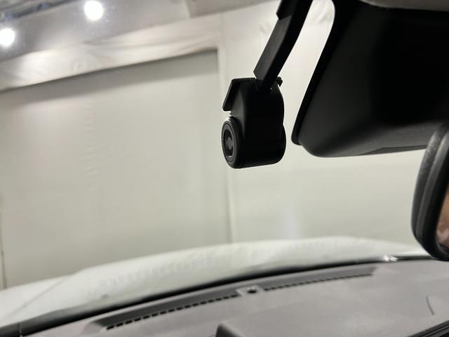 Daihatsu Rocky 11