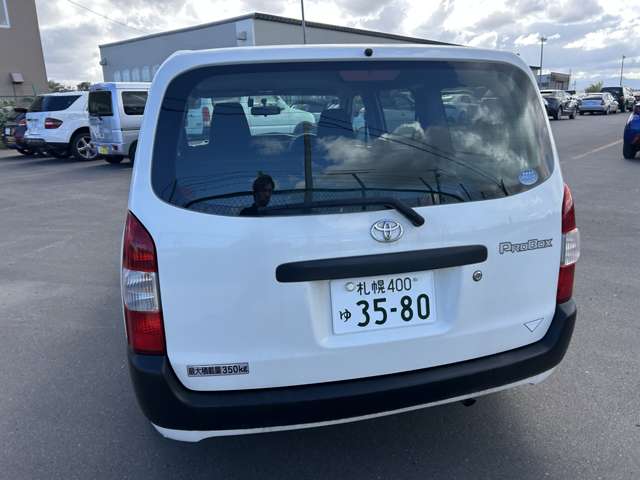 Toyota Probox Van 11