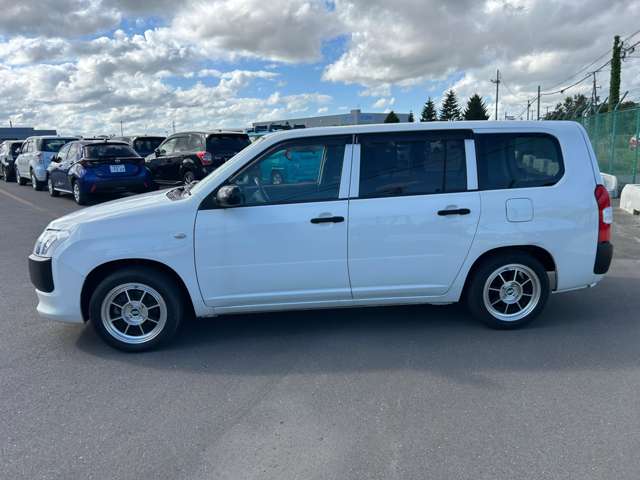 Toyota Probox Van 8