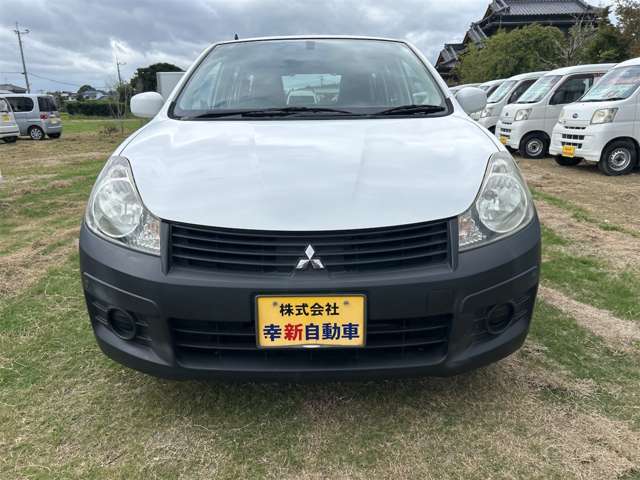 Mitsubishi ランサーカーゴ 11