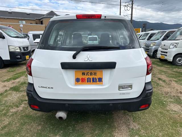 Mitsubishi ランサーカーゴ 7