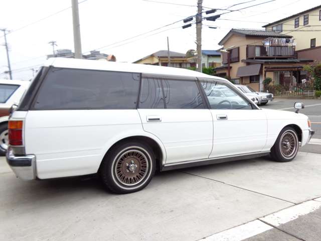 Toyota Crown Van 9