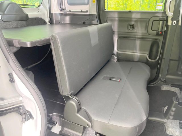 Suzuki Spacia Base 9